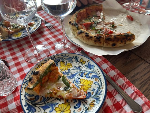 Napoli’s by jr