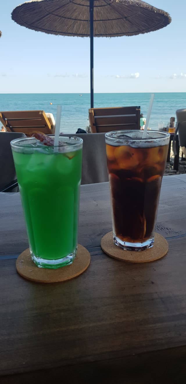 Surf Bar