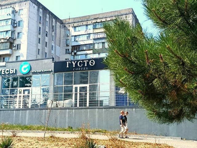 Густо Coffee