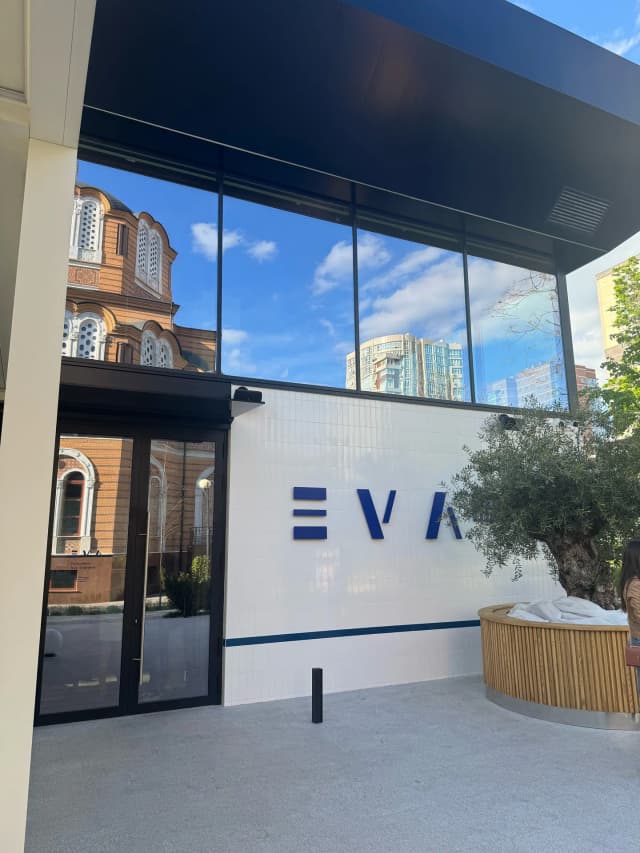 Eva