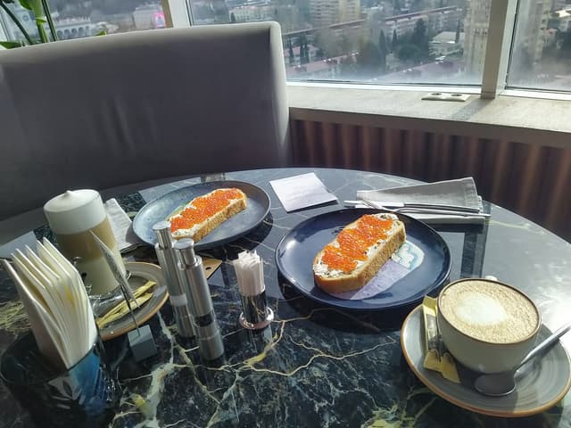 У Себя 14