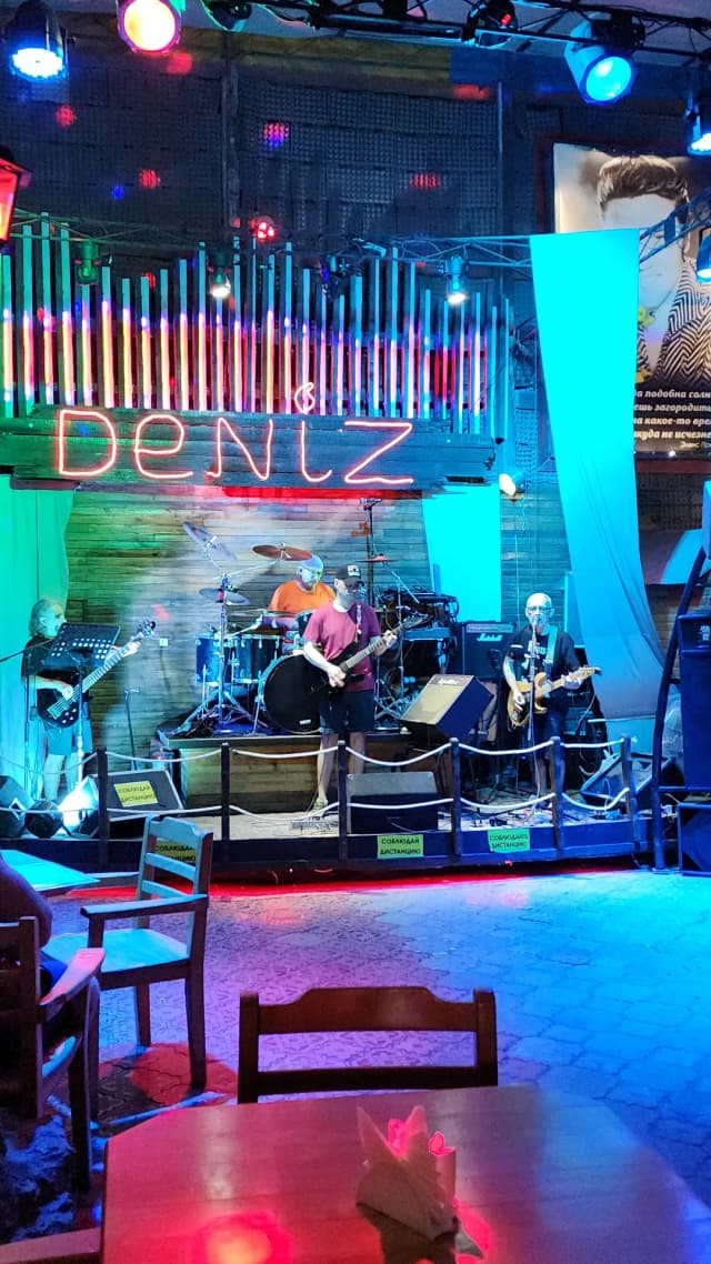 Deniz