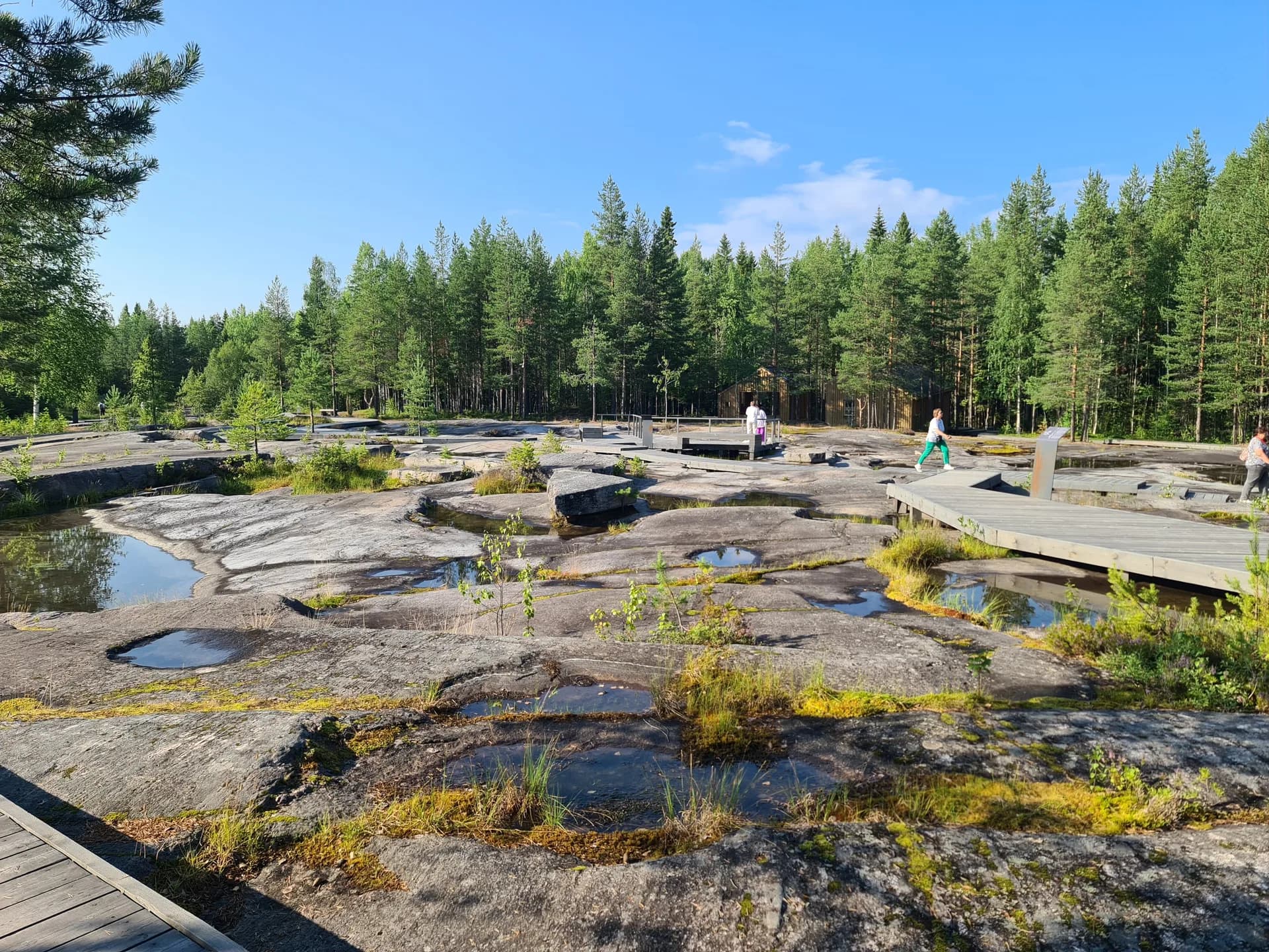 Беломорские петроглифы – Залавруга