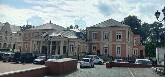 Общественный дом