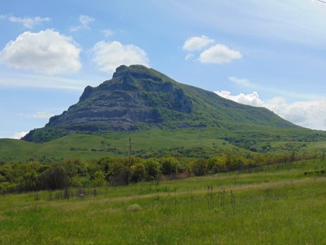 Гора Змейка
