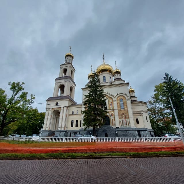 Храм Кирилла и Мефодия