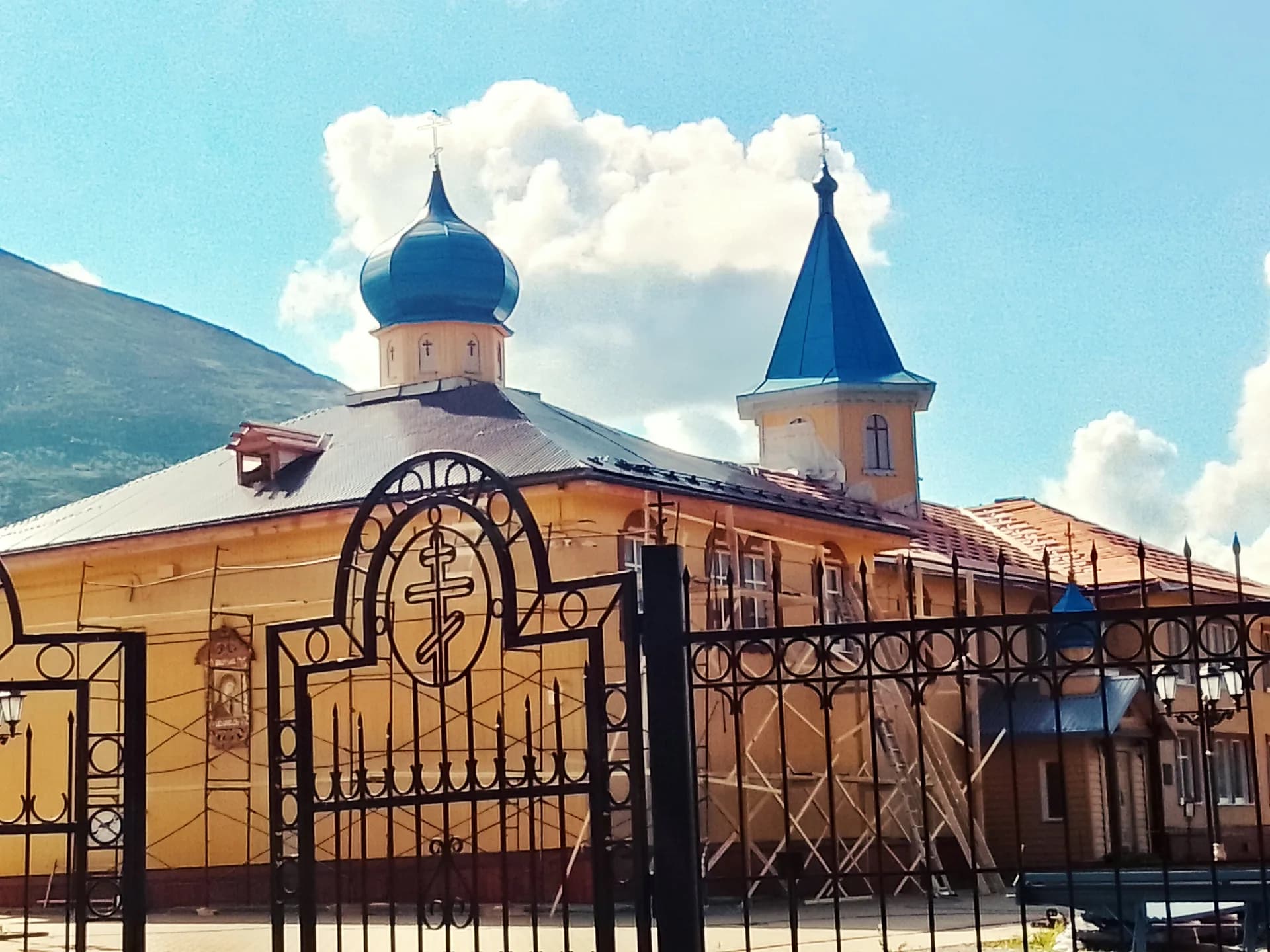 Церковь Иконы Божией Матери Казанская в Хибиногорском монастыре
