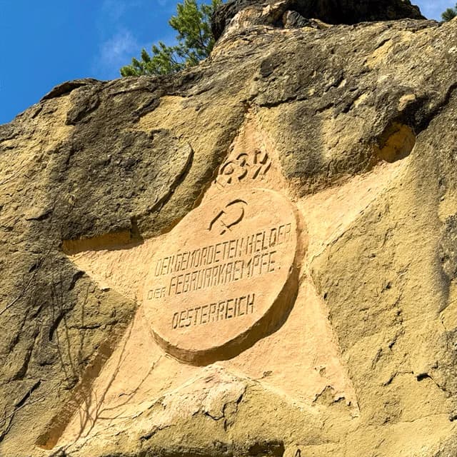 Серые камни — окрестности