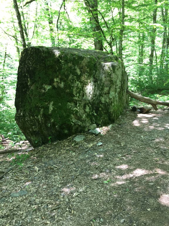 Дольмен