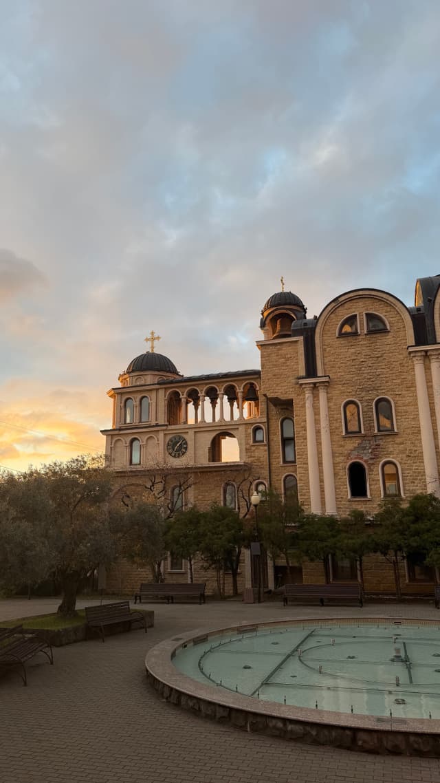 Храм Нерукотворного Образа Христа Спасителя