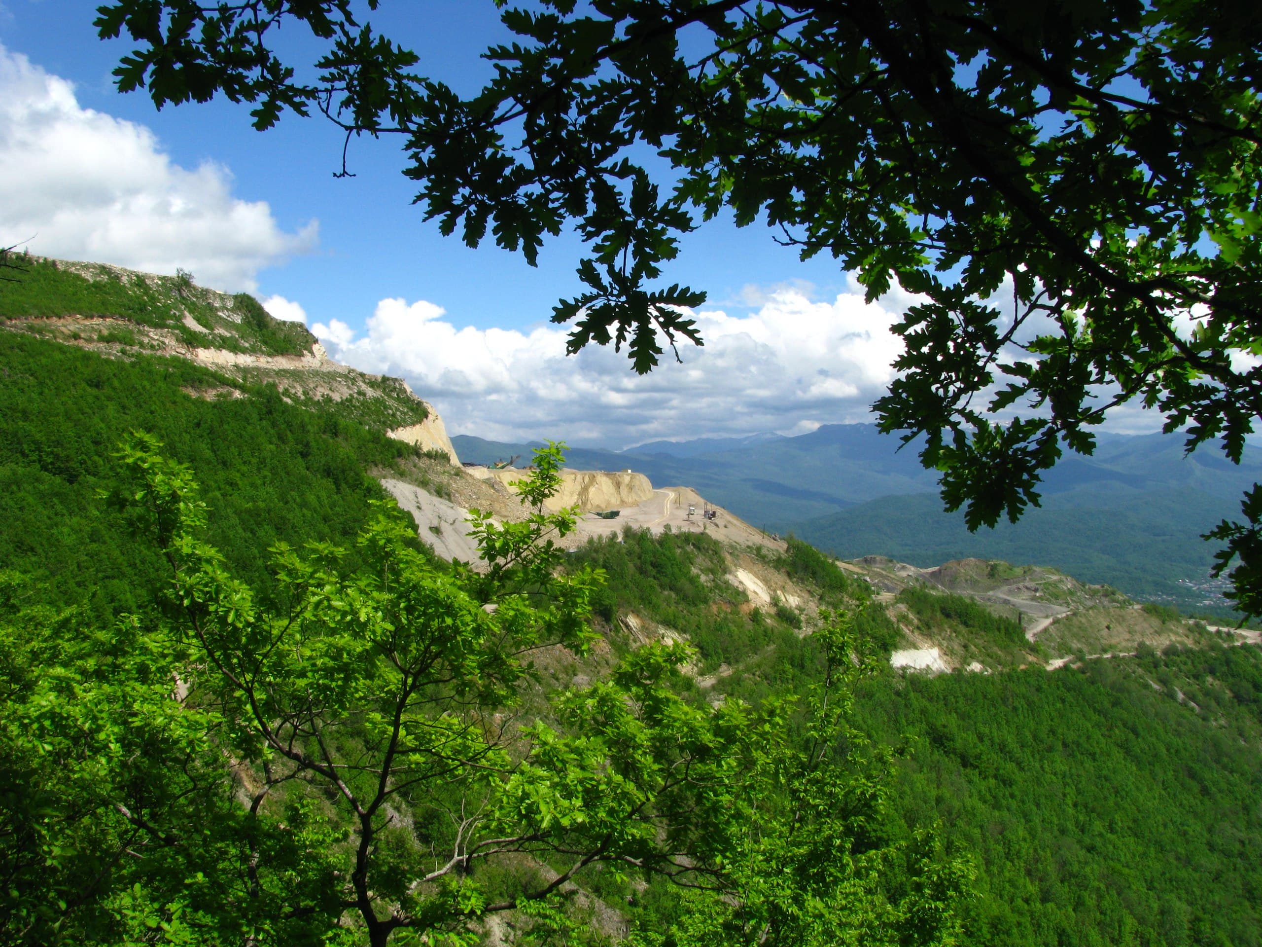 Гора Невеб