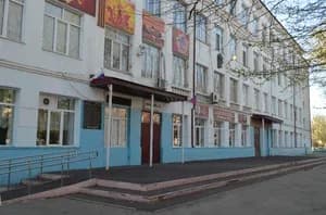 Здание средней школы № 13, где размещался эвакогоспиталь № 1614