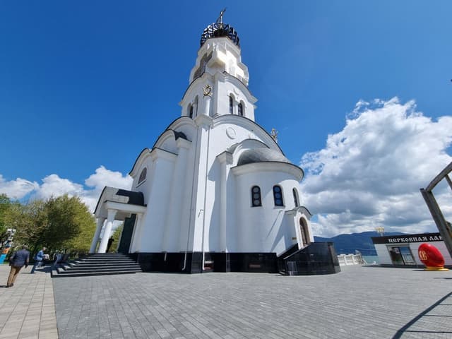 Храм Петра и Февронии Муромских чудотворцев