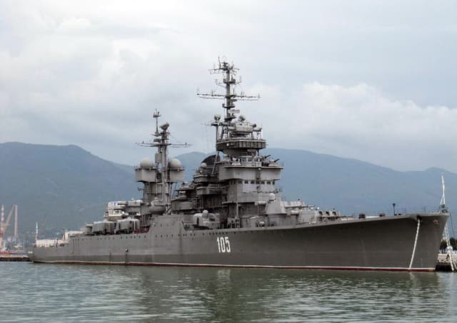 Центральный военно-морской музей, Крейсер Михаил Кутузов