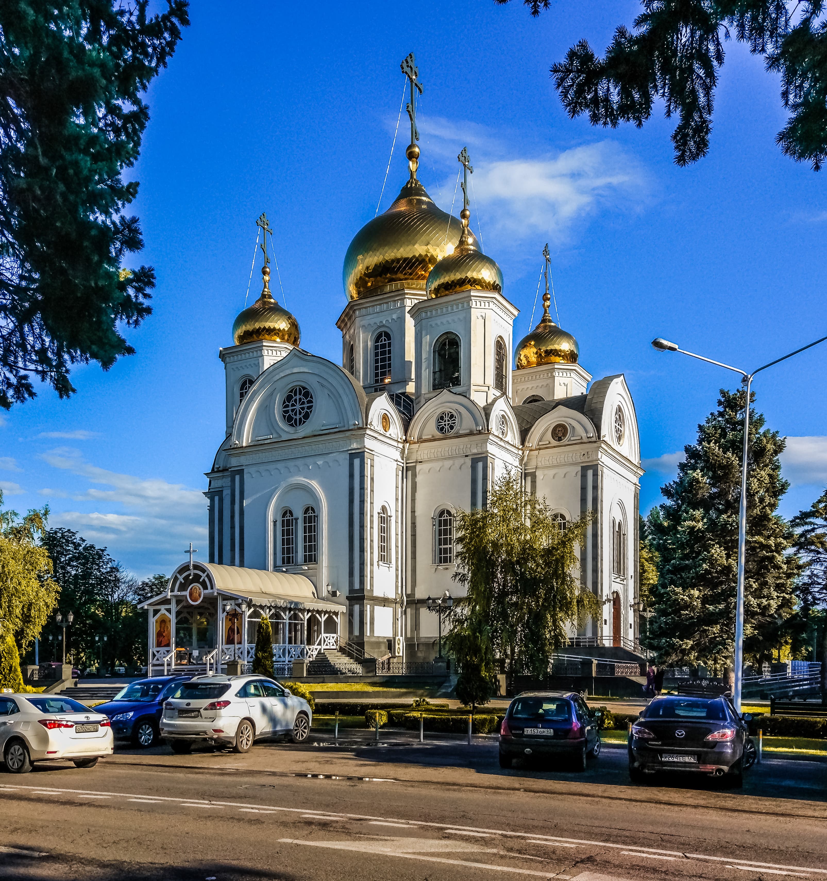 Войсковой собор святого благоверного князя Александра Невского