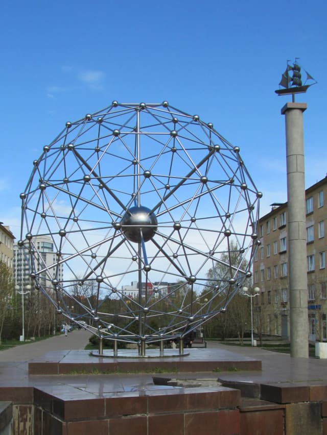 Молекула фуллерена