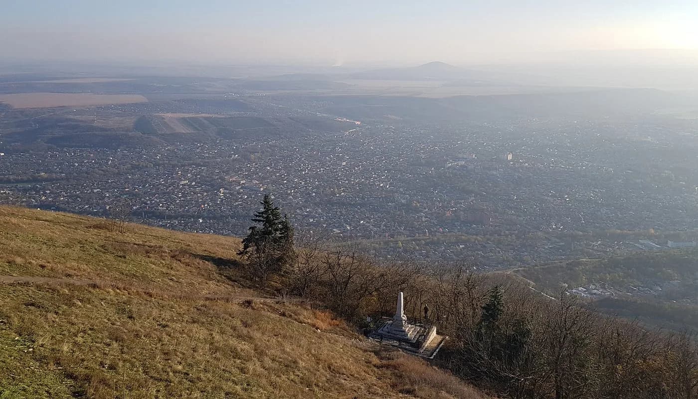 Памятник А. В. Пастухову