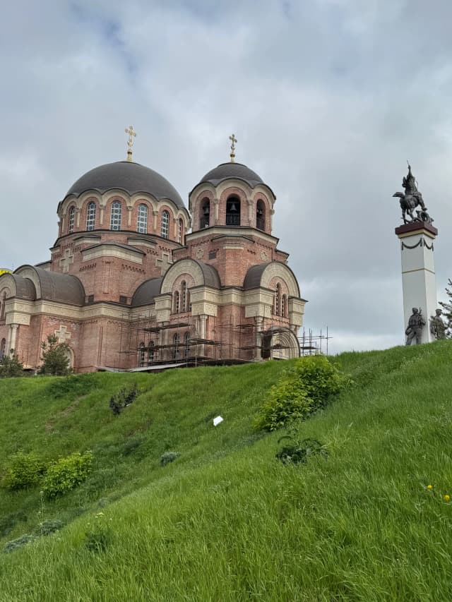Храм Святого Георгия Победоносца -главный храм Юво