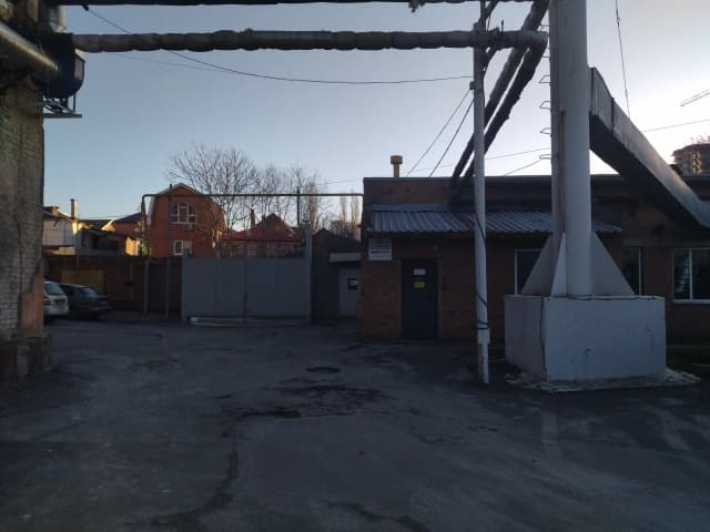 Завод шампанских вин