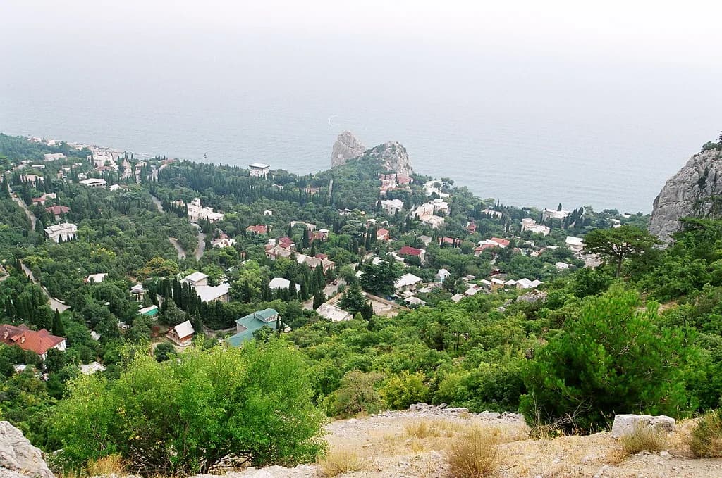 Скала Панея