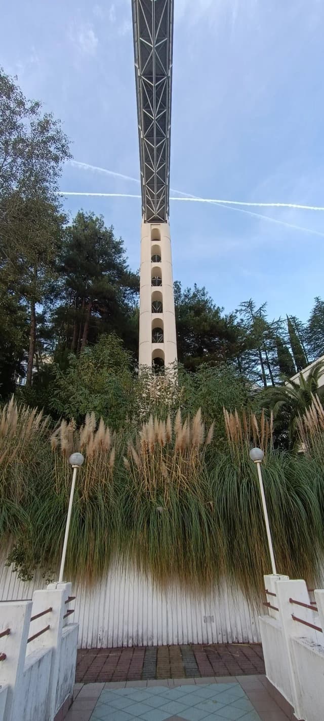 Мыс Видный