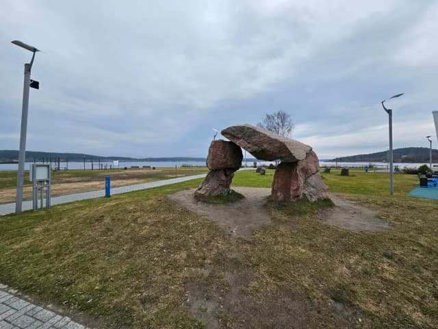 Каменная арка