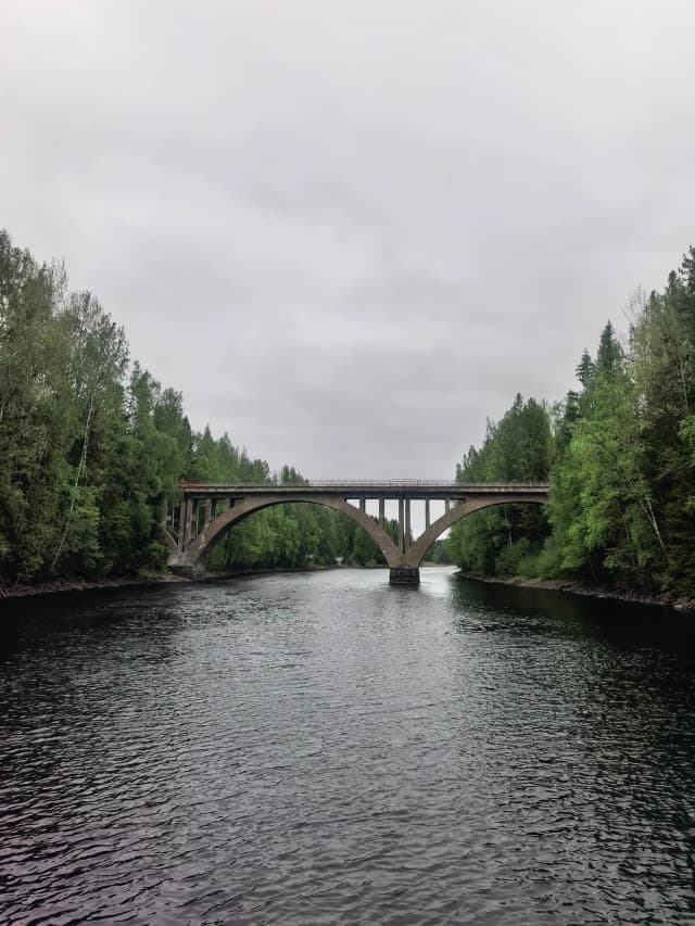 Железнодорожный мост