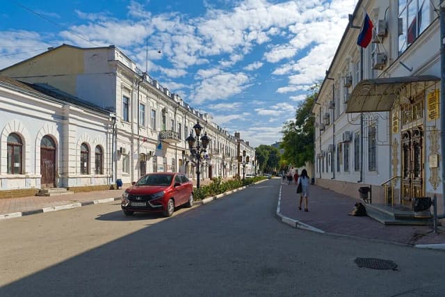 Феодосия — Земская улица