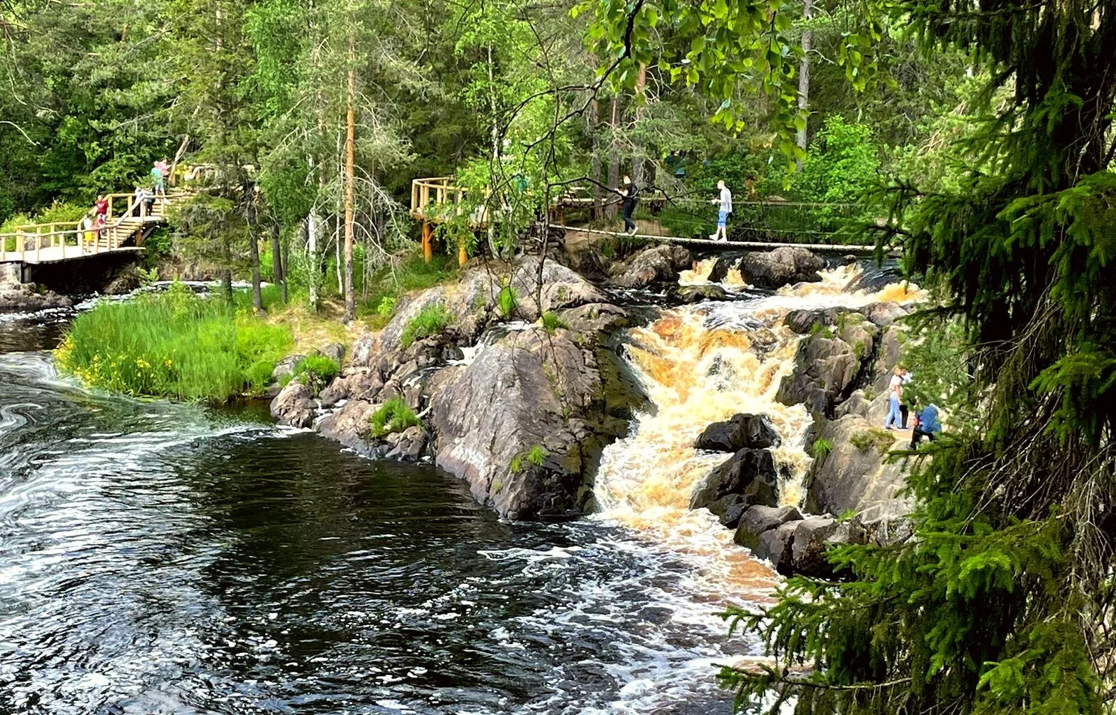 Рускеальские водопады