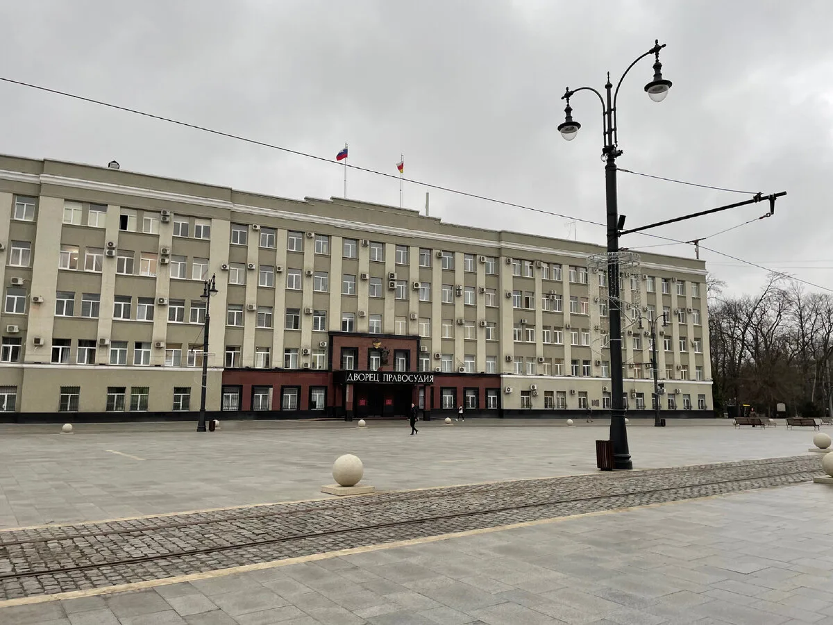 Проспект Мира (Александровский проспект) — фото изнутри