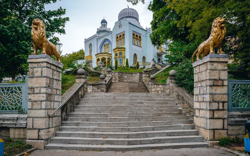Курортный парк в Железноводске — фото изнутри