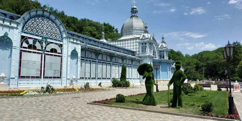 Пушкинская галерея в Железноводске — фото изнутри