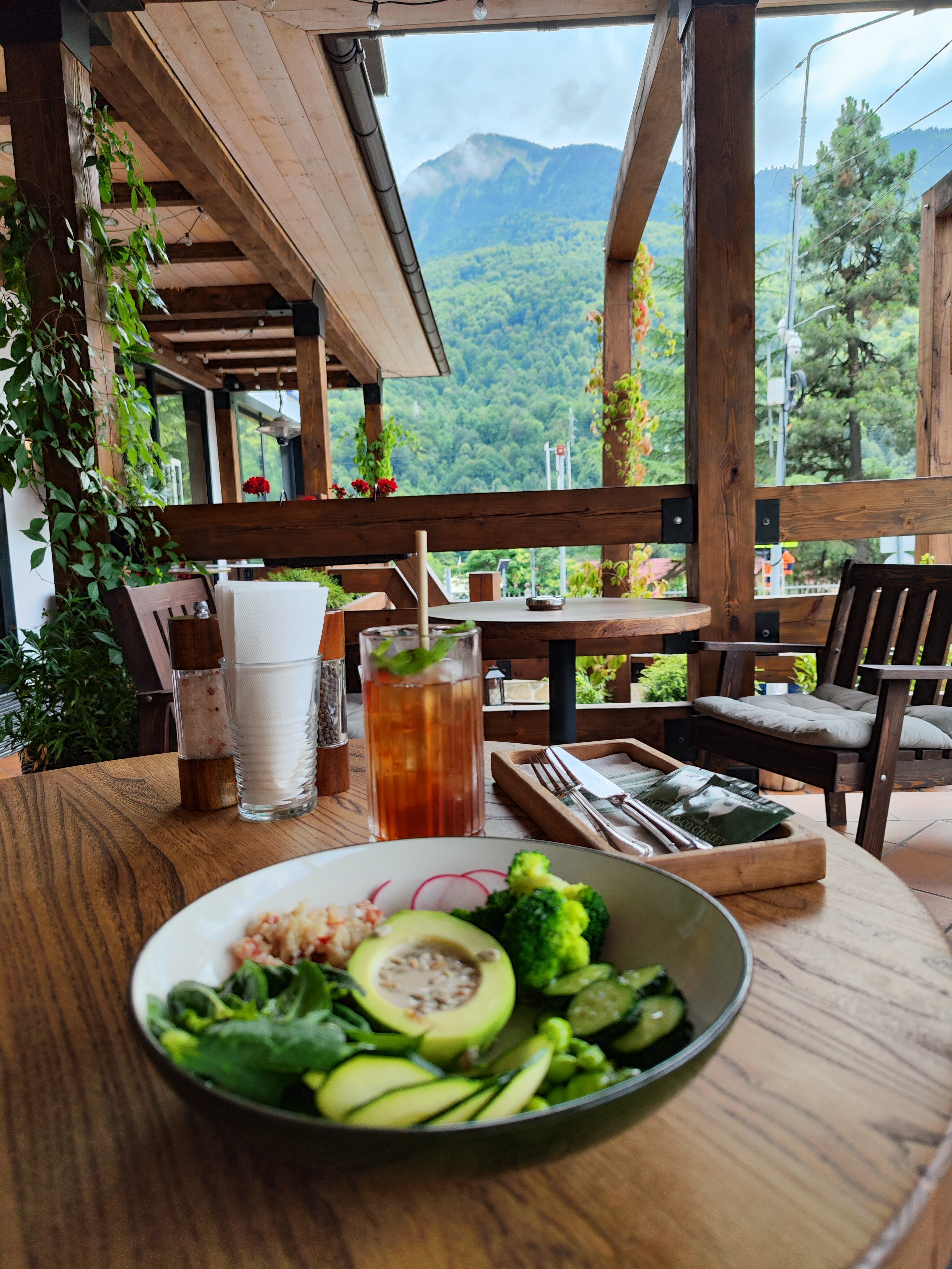 Co-Co Chalet