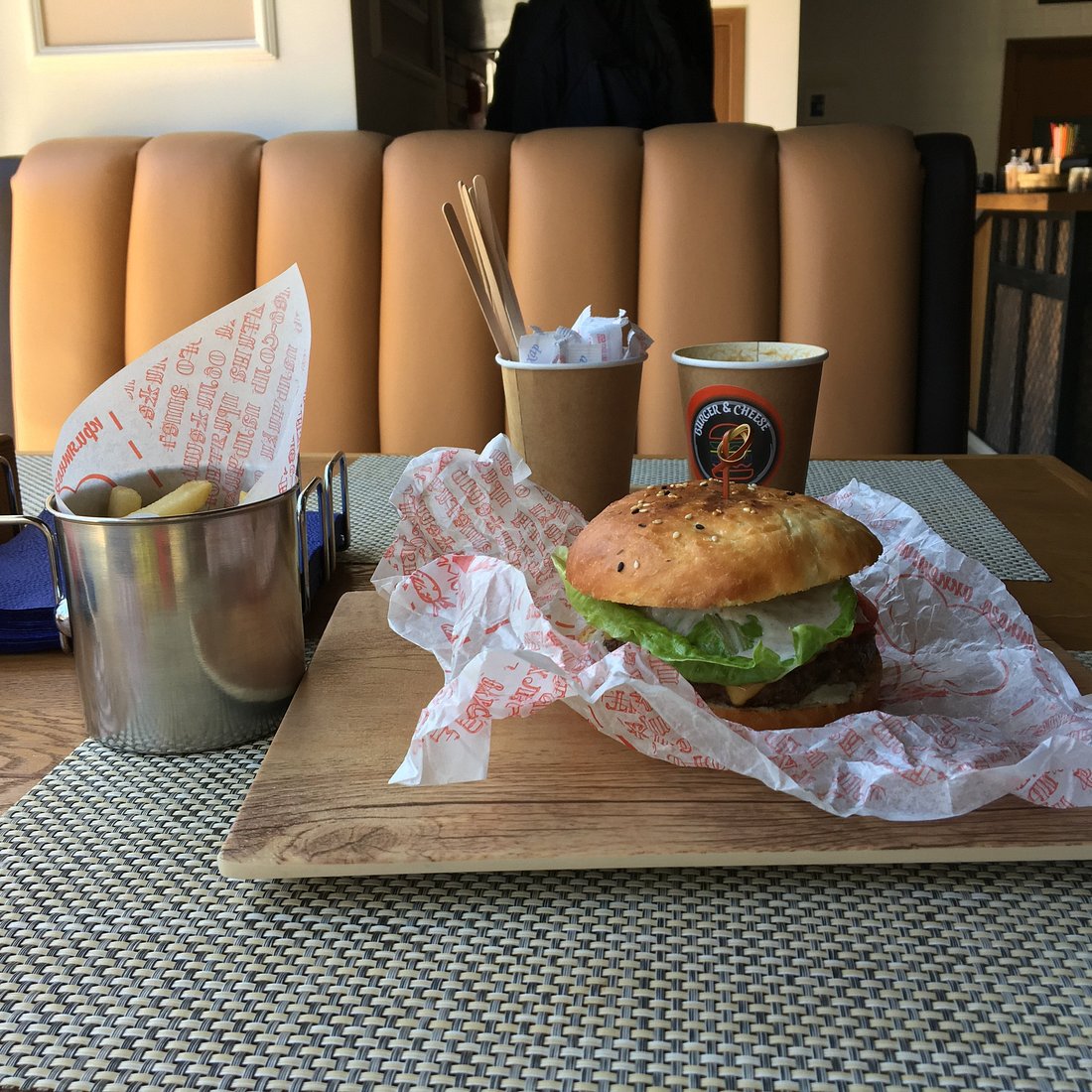 Burger&Cheese