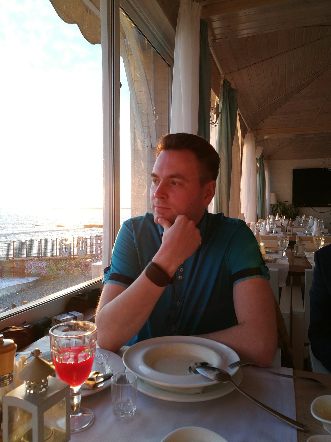 Grand Fish Veranda