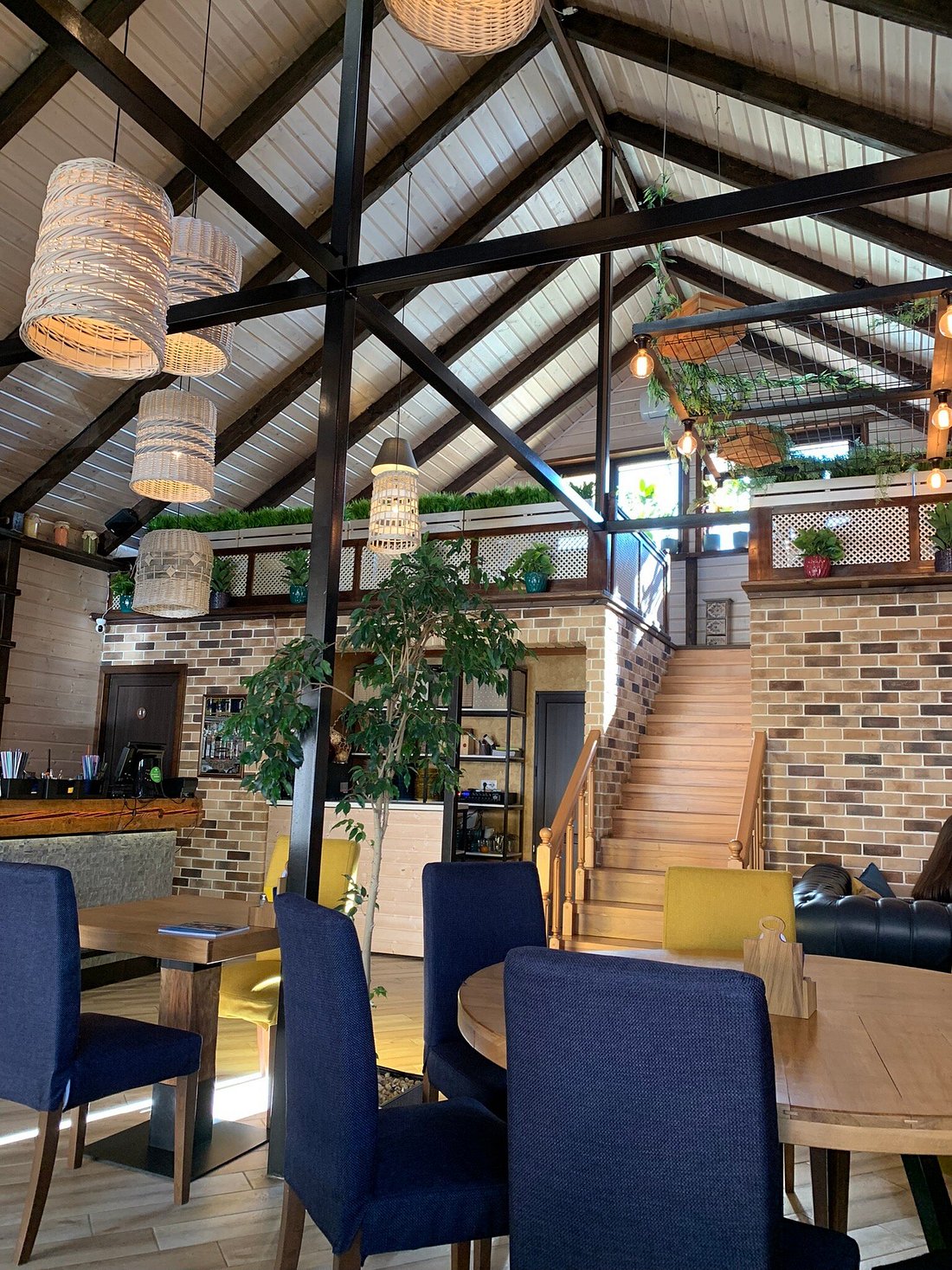 Кафе Антресоль