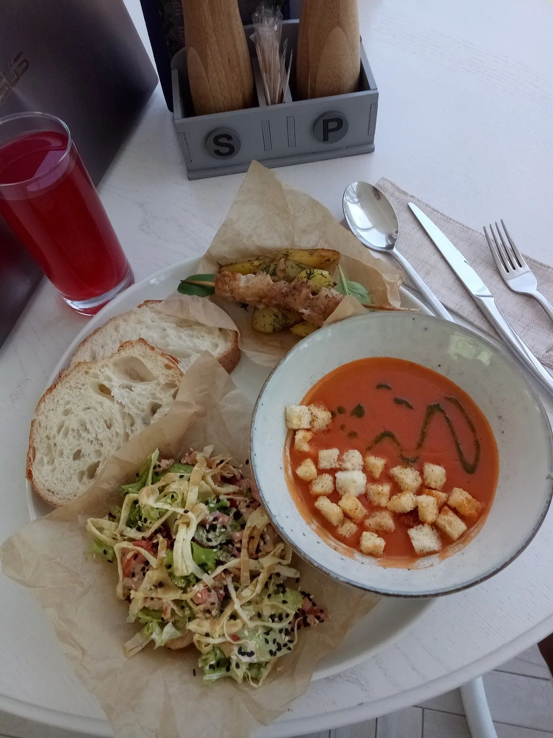 Vogue Lounge&Cafe
